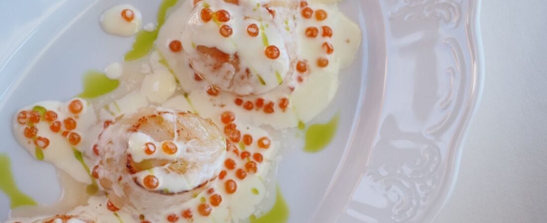 Comment intégrer le caviar dans vos menus de réveillon : conseils de chefs